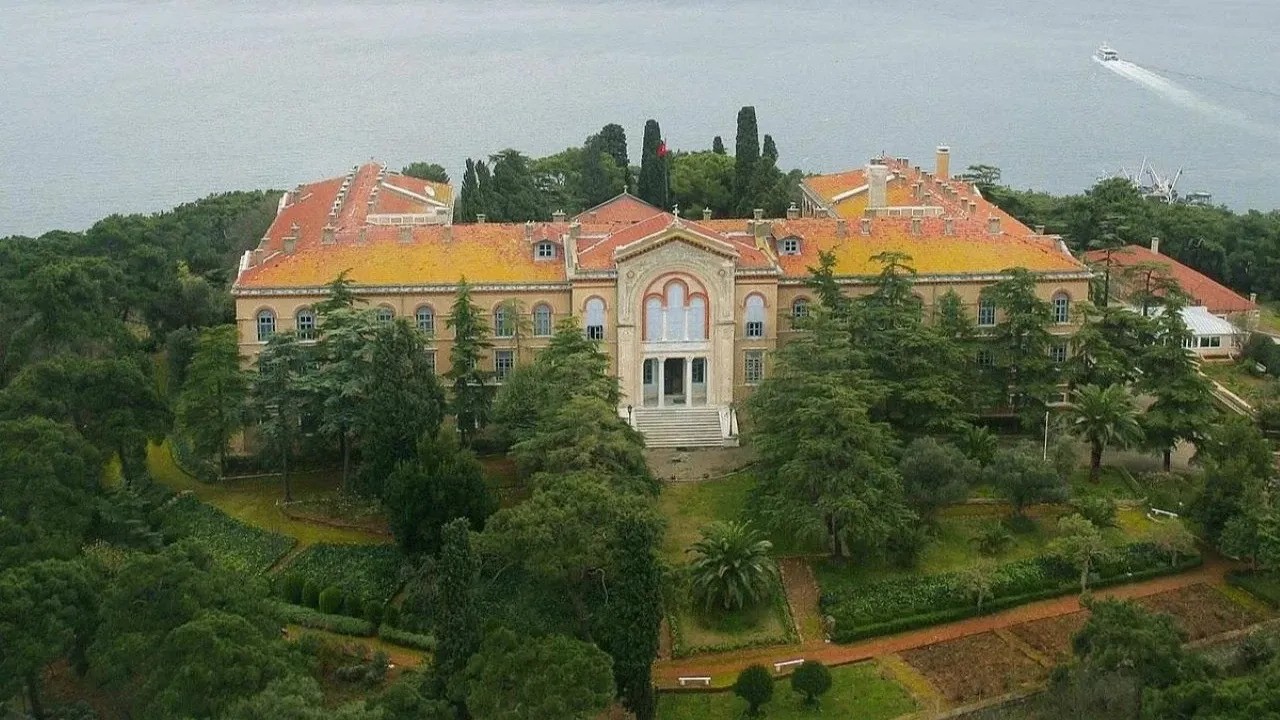 Τραμπ – Ερντογάν μιλούν για Χάλκη, Τούρκοι διπλωμάτες αντιδρούν