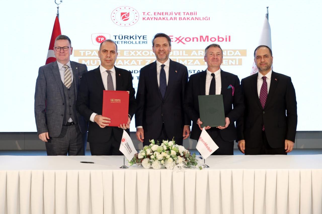 Συμφωνία Τουρκίας με ExxonMobil για έρευνες υδρογονανθράκων σε Μαύρη Θάλασσα και Μεσόγειο