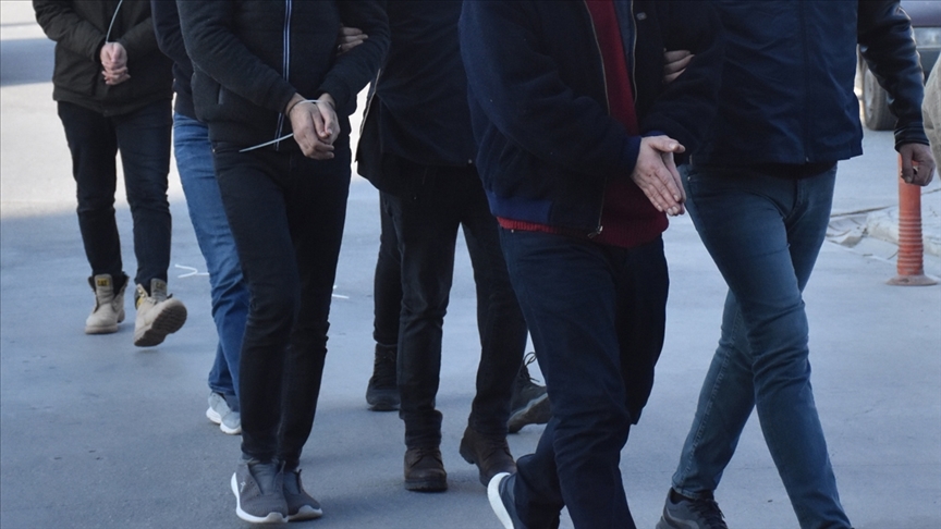 Τουρκία:  Ένταλμα σύλληψης για 176 στρατιωτικούς  - Κατηγορούνται για σύνδεση με το κίνημα Γκιουλέν 